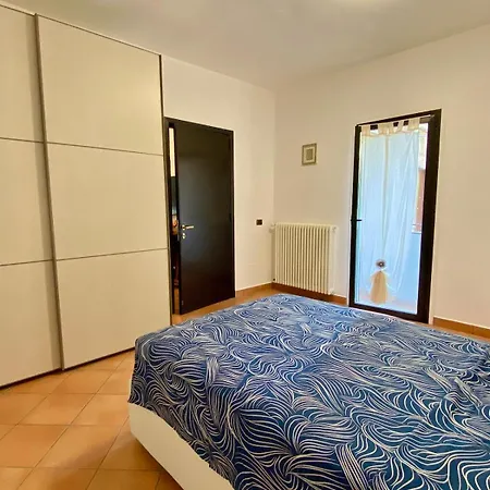 Apartment Nuvola House Mandello del Lario