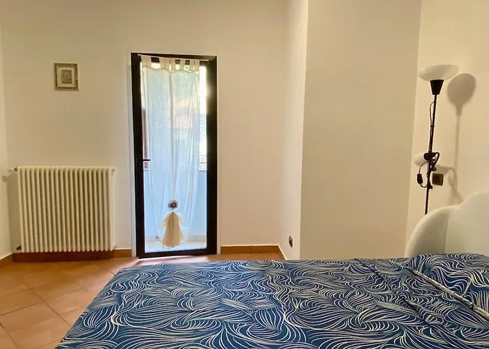 アパート Nuvola House マンデッロ・デル・ラーリオ